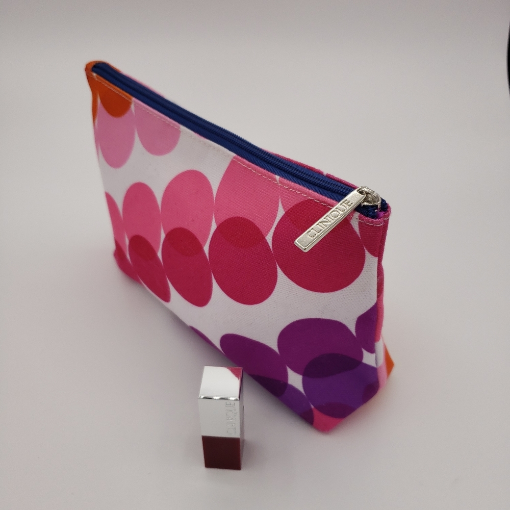 Clinique Lipstick & Cosmetic Bag Set